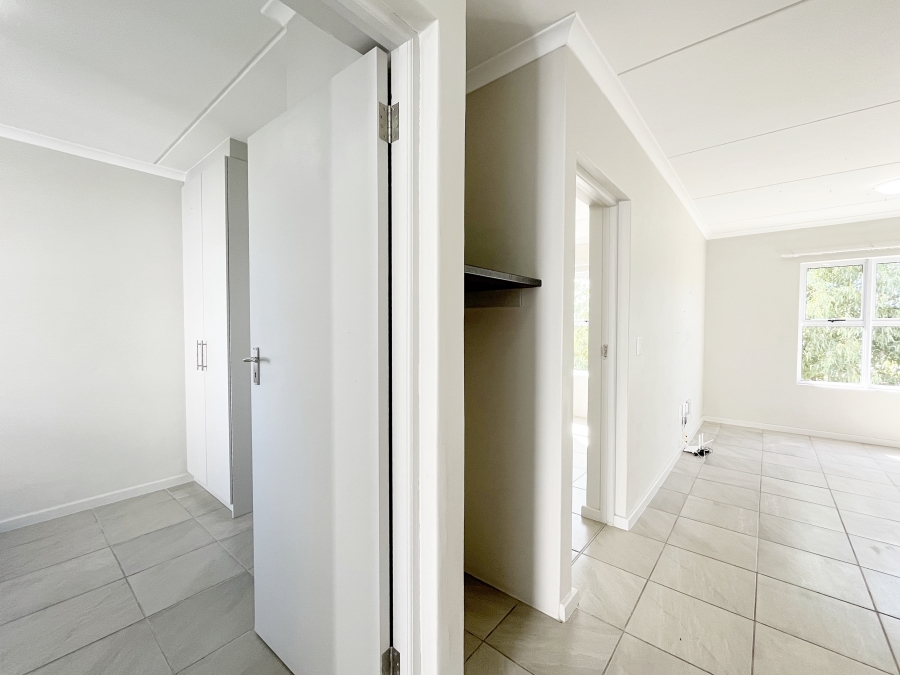 To Let 2 Bedroom Property for Rent in Haasendal Western Cape